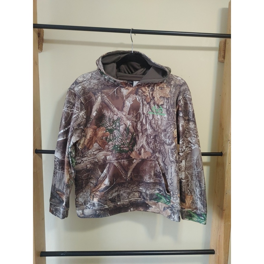 Realtree youth 14/16 camouflage hoodie hunting P2P 22